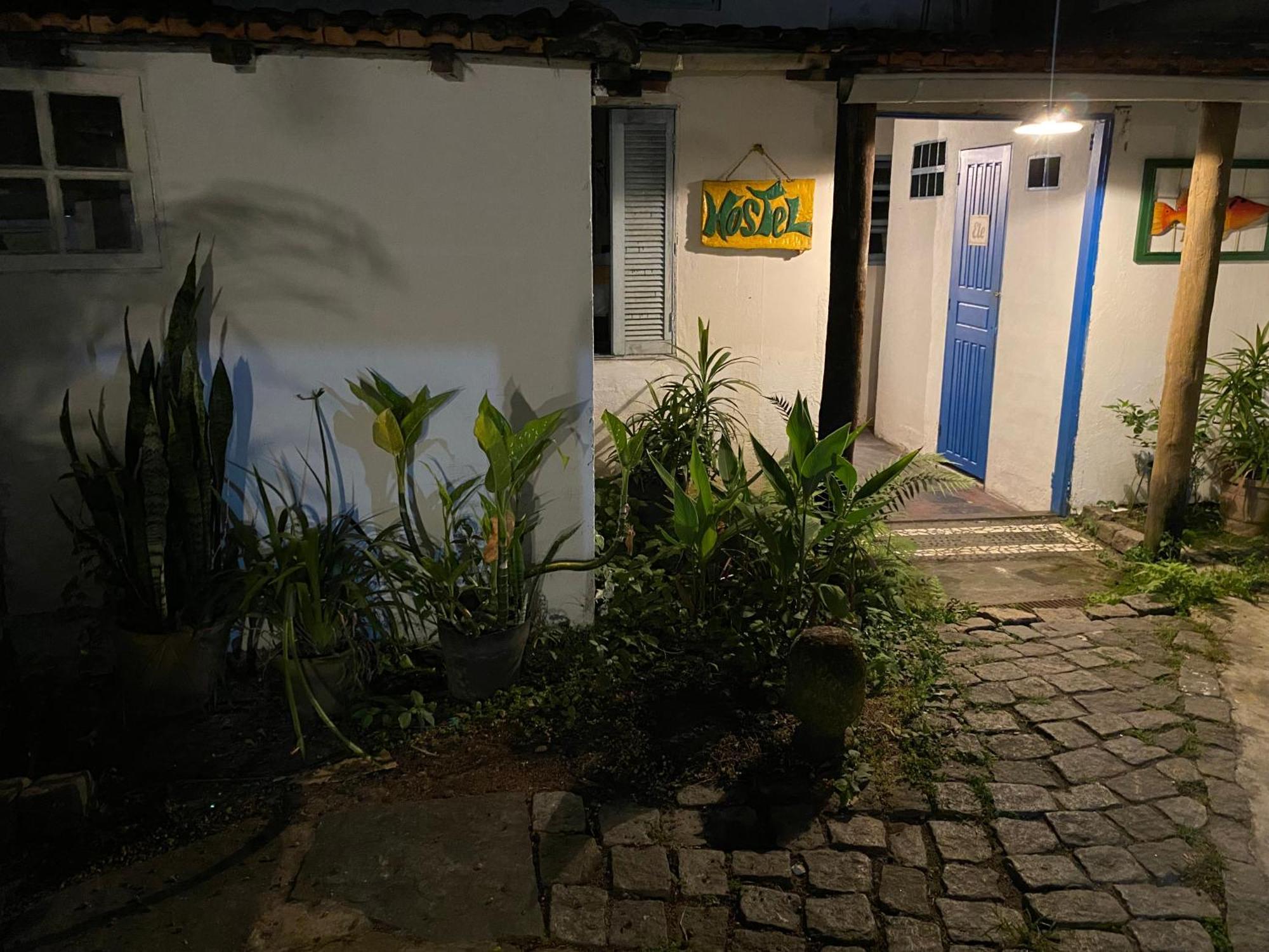 Casa Lee Hostel Парати Екстериор снимка