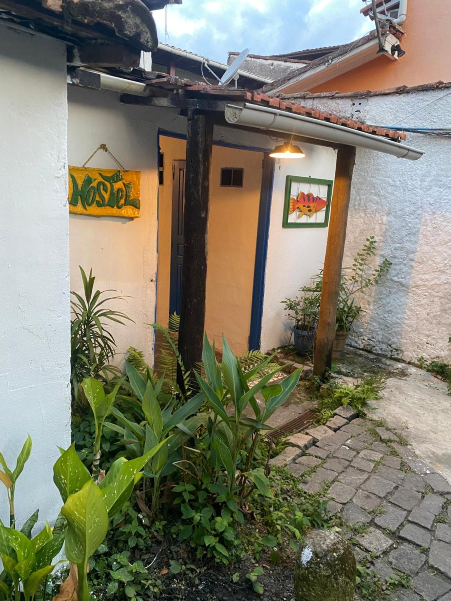 Casa Lee Hostel Парати Екстериор снимка